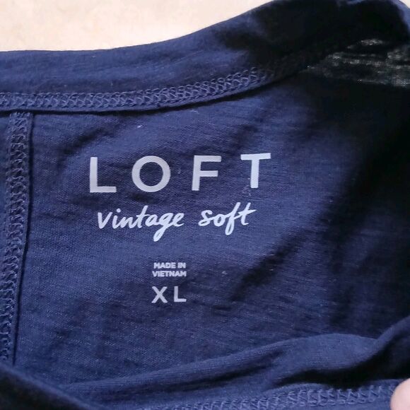 Ann Taylor Loft Tee Shirt Womens XL Black  Vintage Soft 100% Cotton Basic - Picture 3 of 6